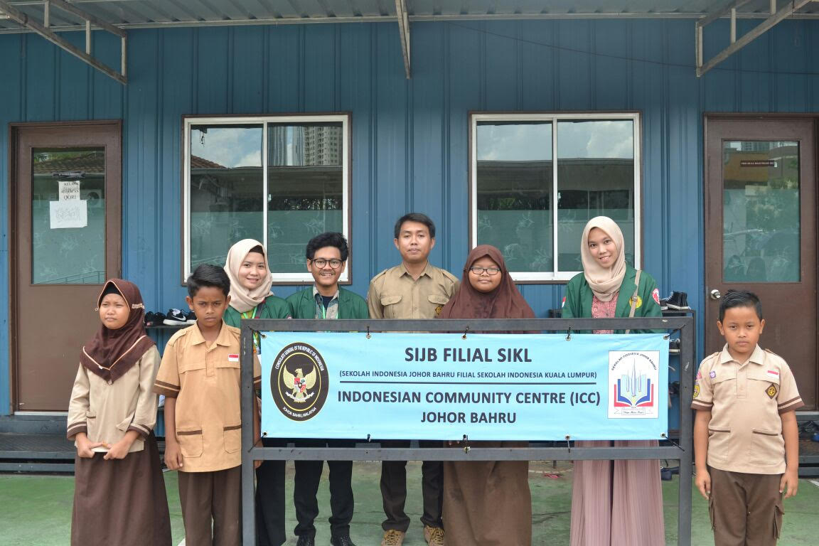 Tridarma Mahasiswa Prodi Pendidikan Bahasa Indonesia FBS UNJ di Malaysia