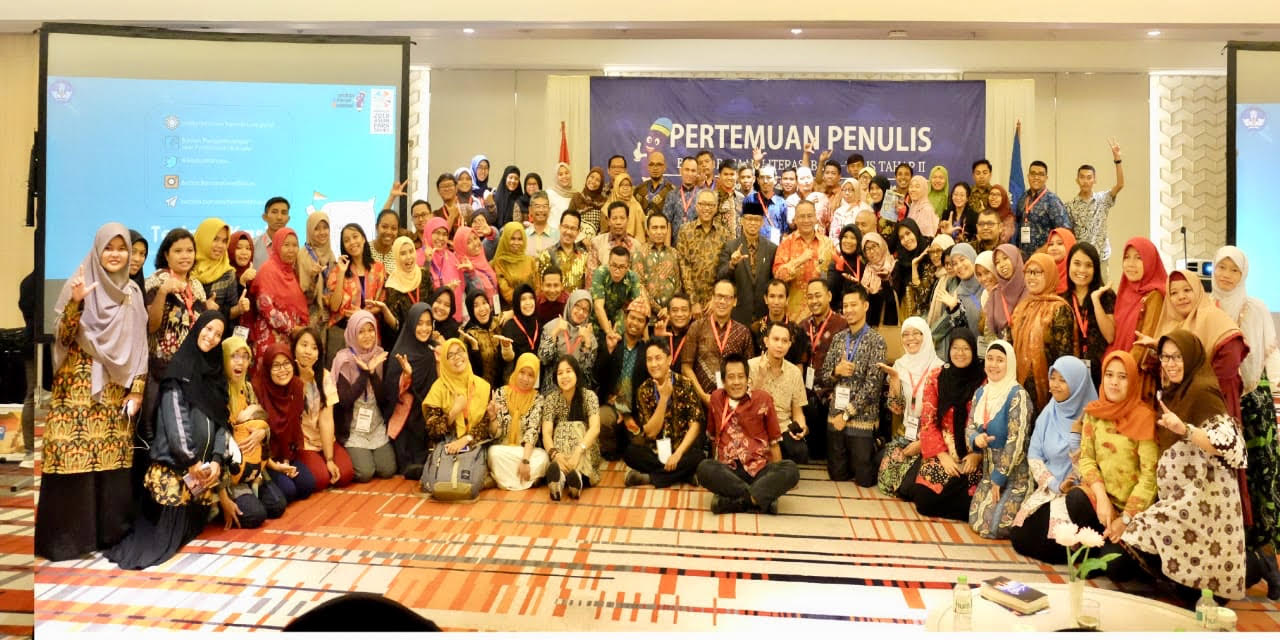 Prestasi Alumni Prodi Pendidikan Bahasa Indonesia FBS UNJ