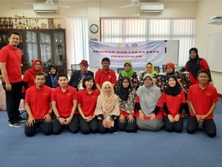 Seminar dan Lokakarya bagi Guru Sekolah Indonesia Singapura