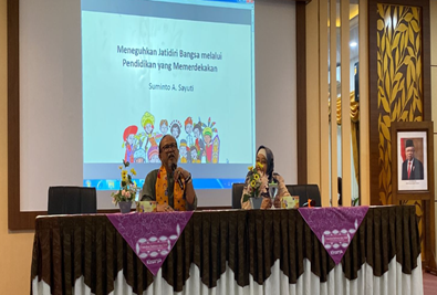 Kuliah Kerja Lapangan (KKL) Prodi Pendidikan Bahasa dan Sastra Indonesia FBS UNJ